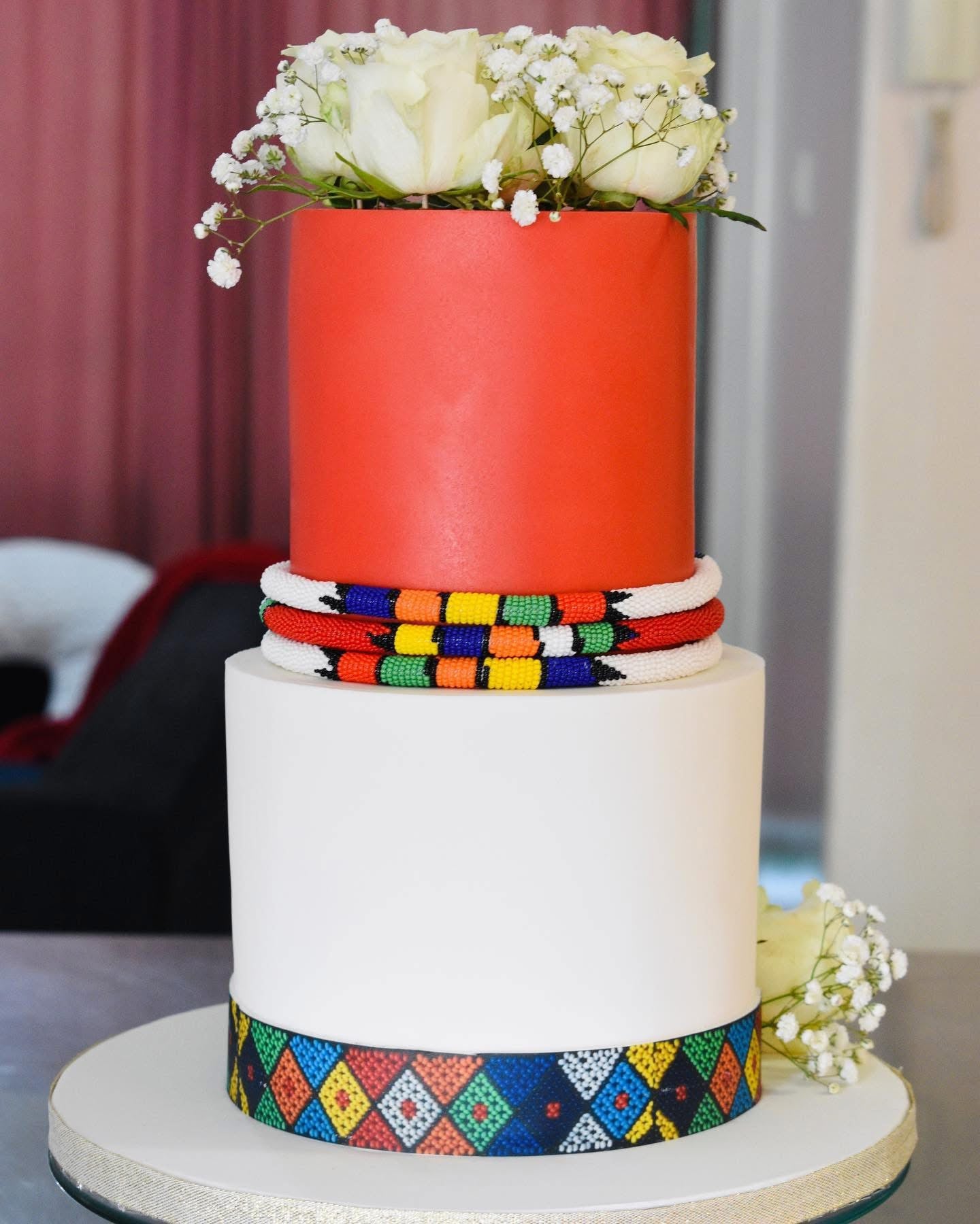“A Moment of Silence“ 2 Tier Zulu Traditional Wedding Cake